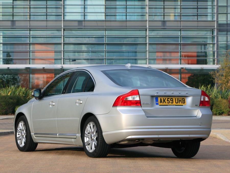  Volvo S80 DRIVe Efficiency 2009 года  (UK) (фото 4 из 8)
